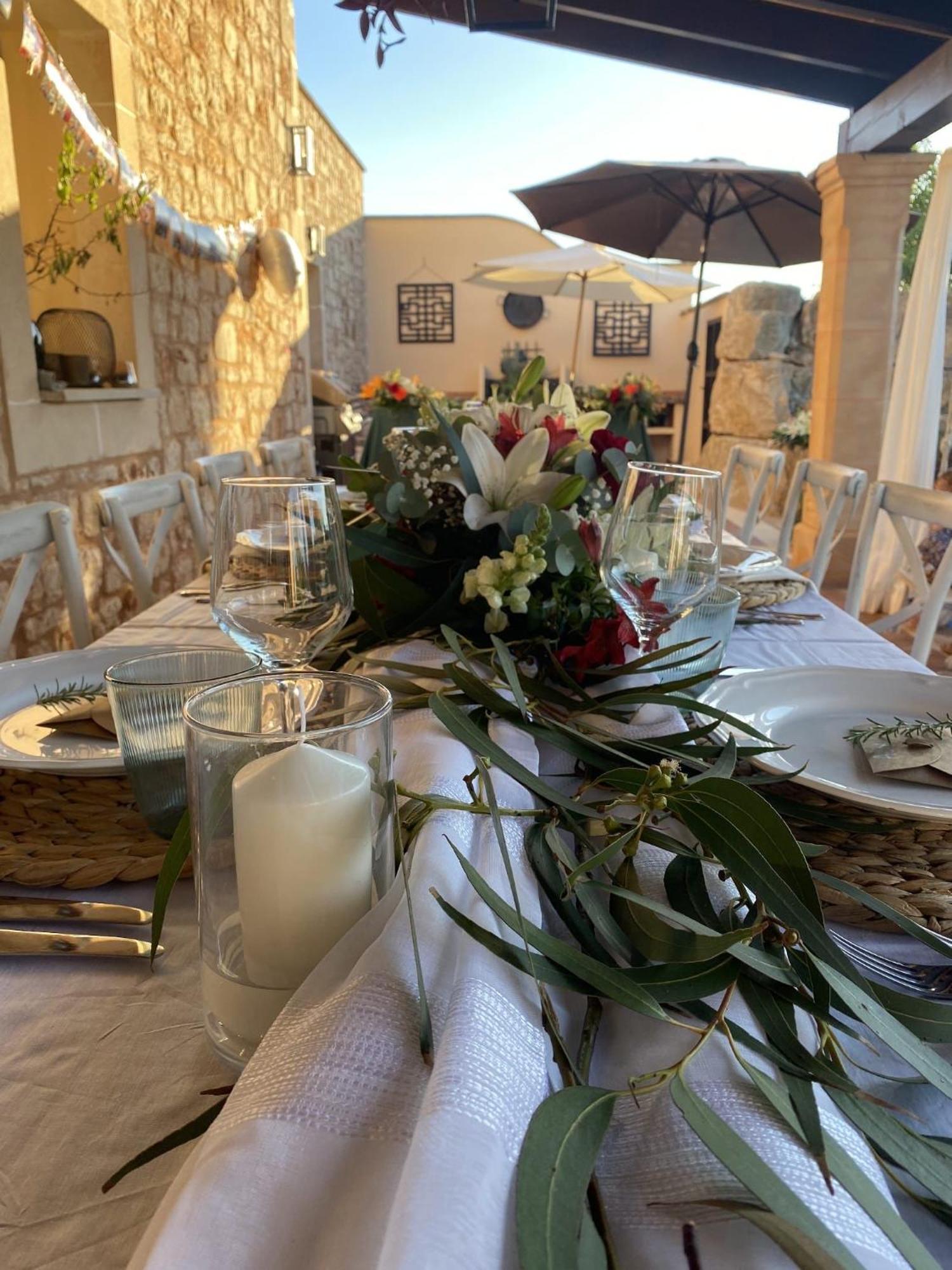 Mallorca Finca Gallo Negro Santanyi Campos Gesamte Unterkunft Social Media
