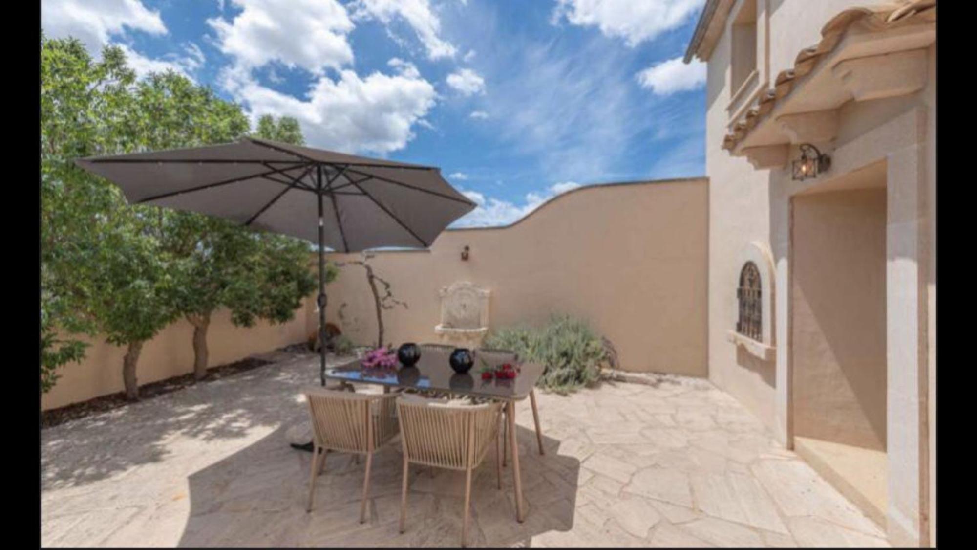 Mallorca 19 Km Montuiri Finca Gallo Negro Santanyi Campos Gesamte Unterkunft Social Media Villa