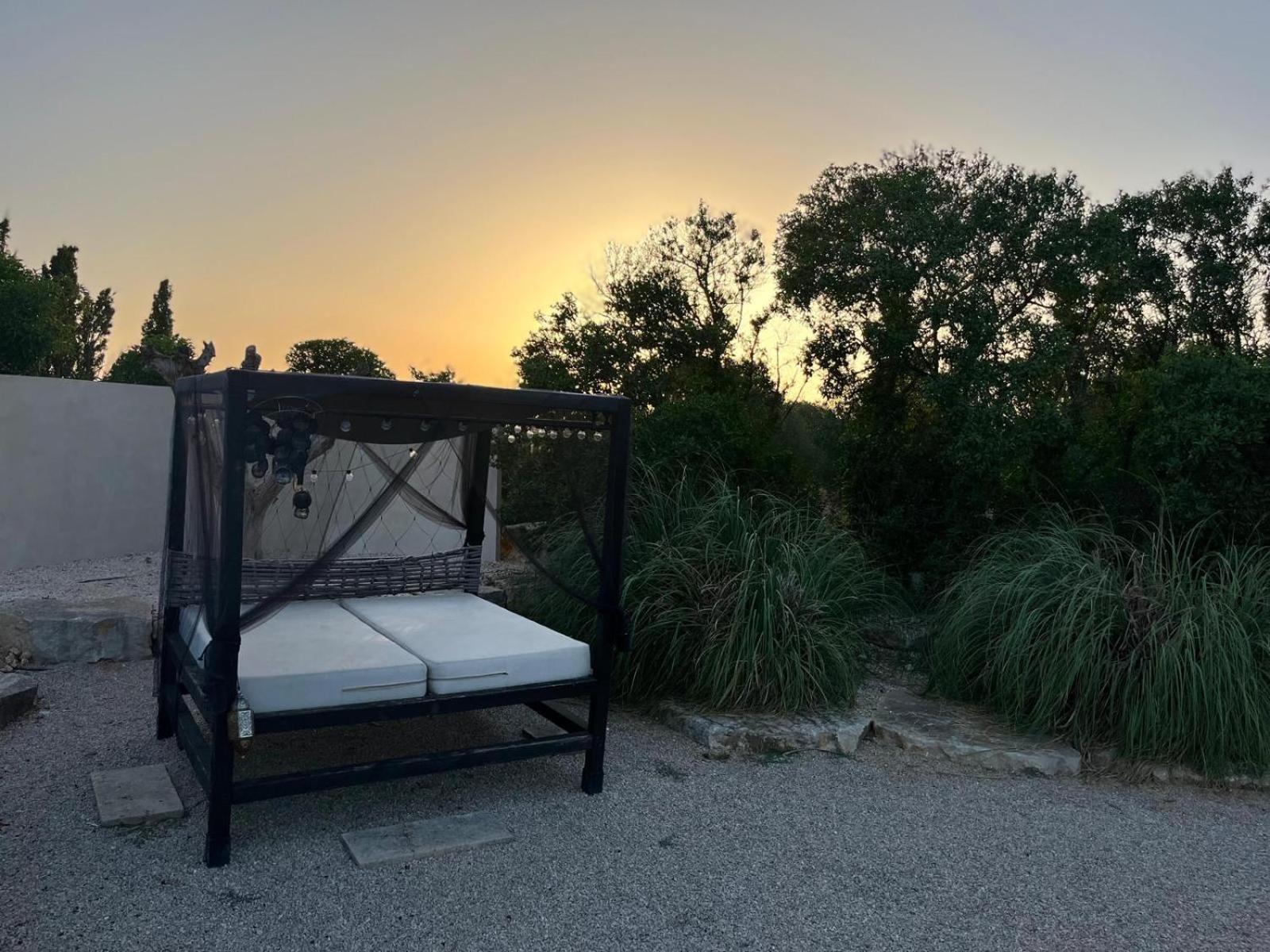 Villa Mallorca 19 Km Montuiri Finca Gallo Negro Santanyi Campos Gesamte Unterkunft Social Media