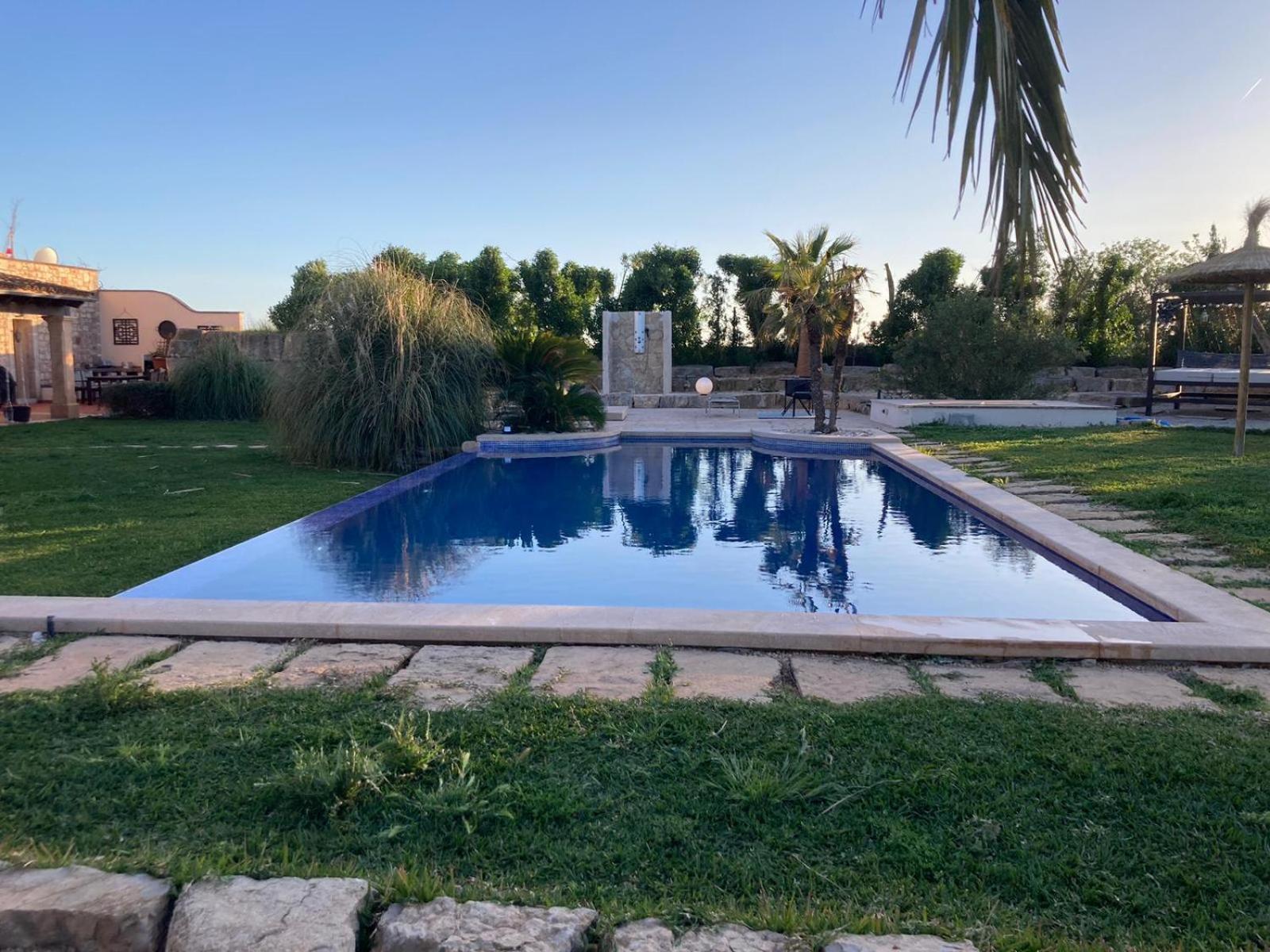 Villa Mallorca 19 Km Montuiri Finca Gallo Negro Santanyi Campos Gesamte Unterkunft Social Media *